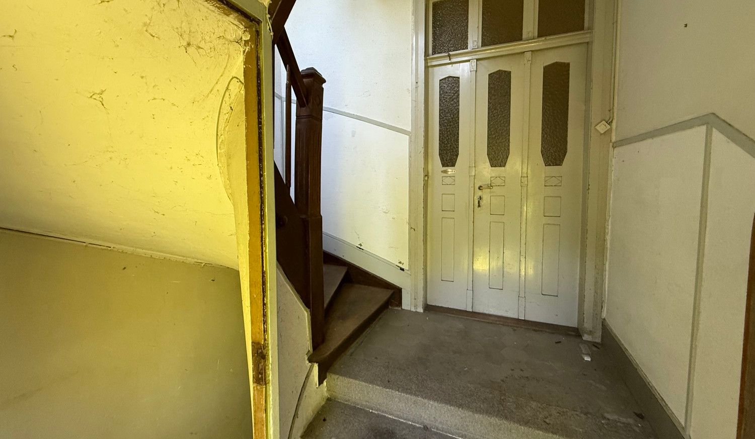 Zugang EG Wohnung