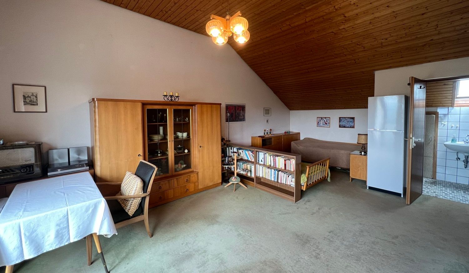 DG: Studio