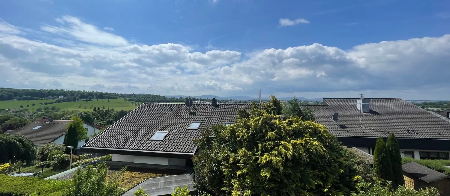 OG: Aussicht vom Balkon