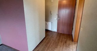 von_poll_real_estate_property_25120018_image_10