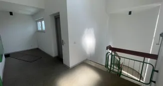 von_poll_real_estate_property_25120018_image_21