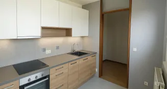 von_poll_real_estate_property_25120018_image_9