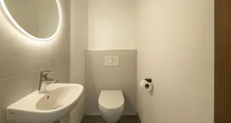 von_poll_real_estate_property_25120018_image_15