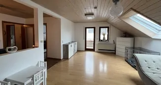 von_poll_real_estate_property_25120031_image_3