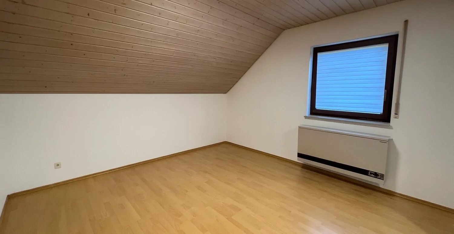 Schlafzimmer 1mit KI geleert