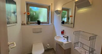 von_poll_real_estate_property_25120026_image_12