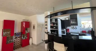 von_poll_real_estate_property_25120026_image_9