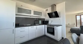 von_poll_real_estate_property_25120033_image_4