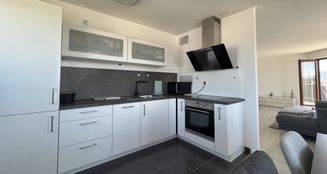 von_poll_real_estate_property_25120033_image_5