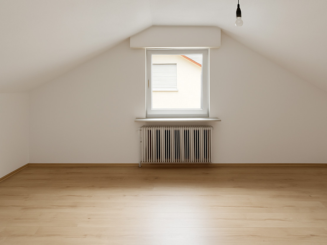 DG: mit KI geräumtes Zimmer