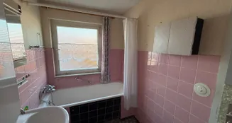 von_poll_real_estate_property_25120028_image_17