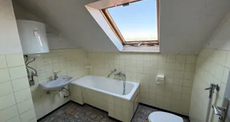 von_poll_real_estate_property_25120028_image_28