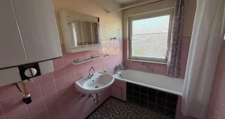 von_poll_real_estate_property_25120028_image_16