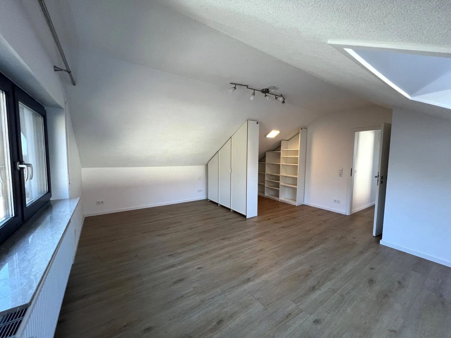 Hauptschlafzimmer (DG)