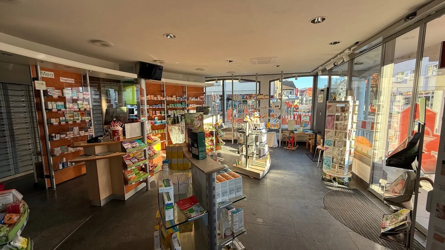 Ladenraum Apotheke
