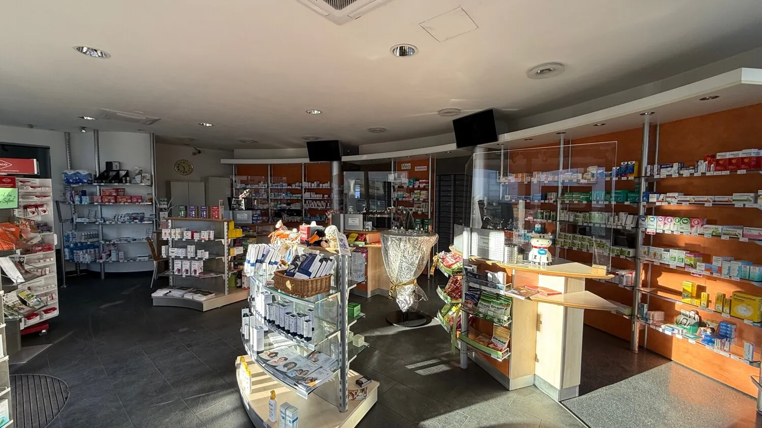Ladenraum Apotheke