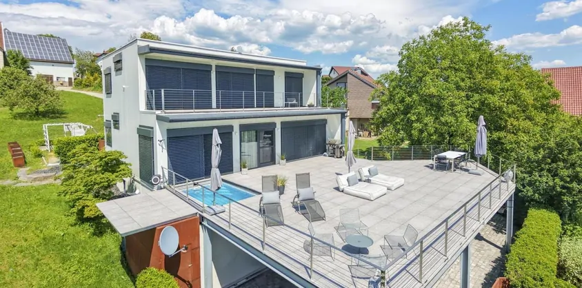 von Poll Immobilien GmbH