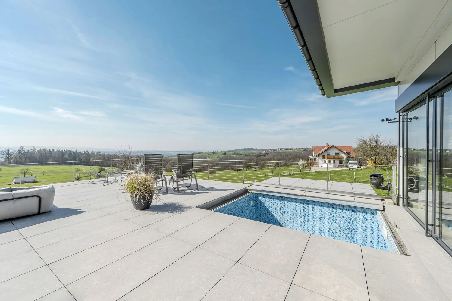 Bodenebener Pool