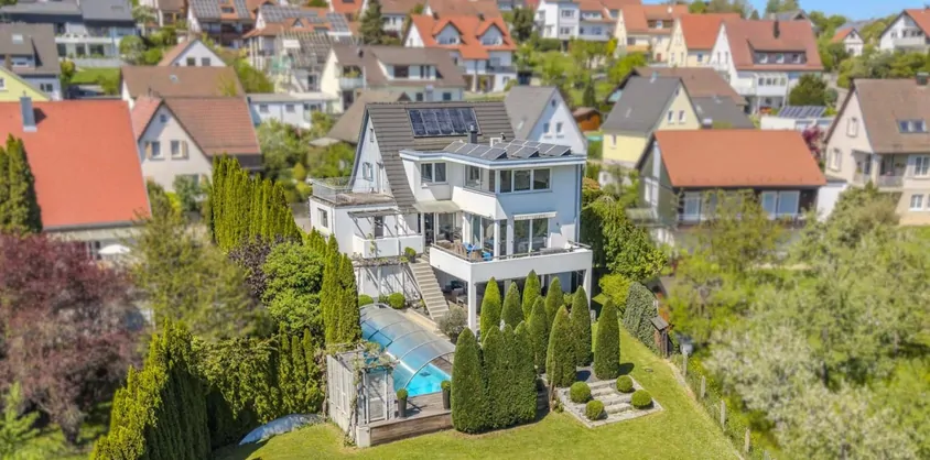 von Poll Immobilien GmbH