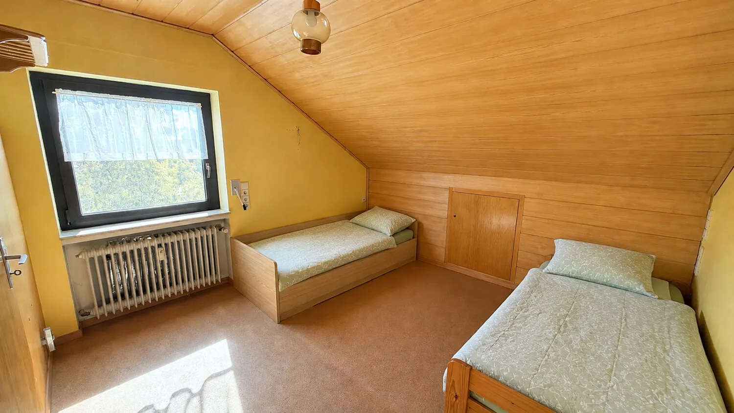 DG: Schlafzimmer