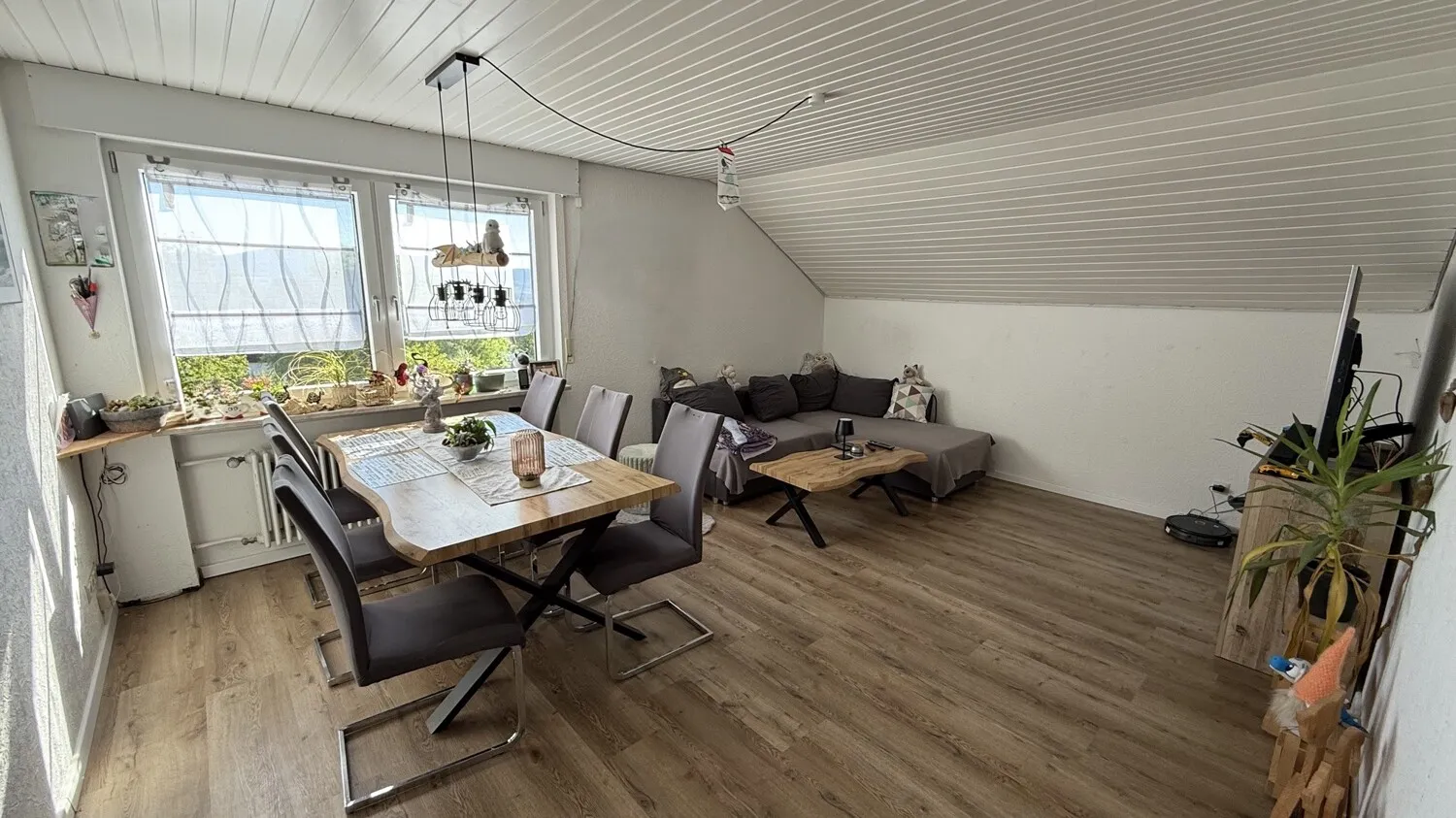 DG - Wohnzimmer
