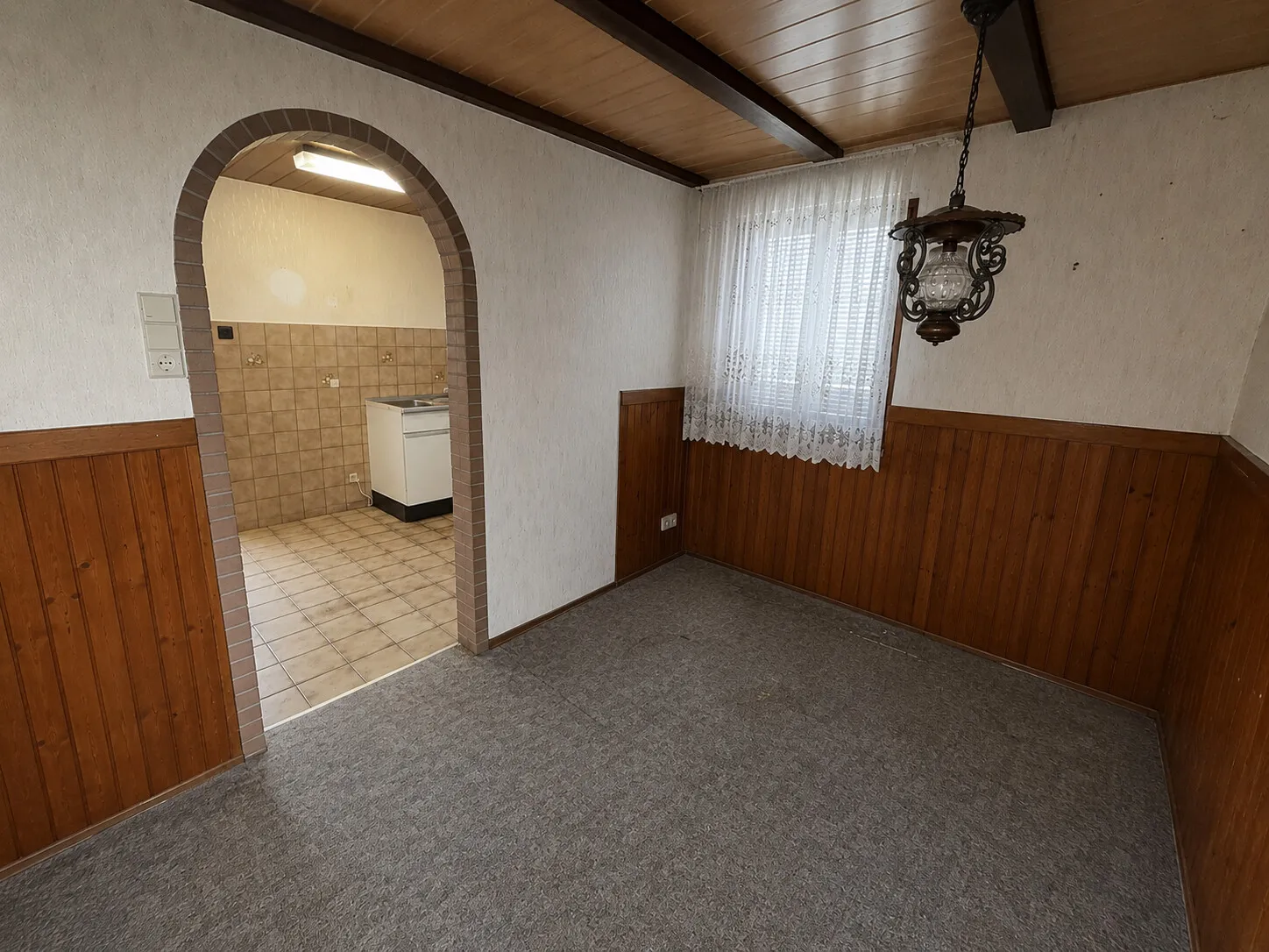 EG - Zimmer 3 / Durchgangszimmer