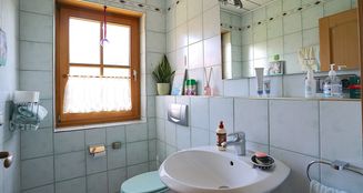 von_poll_real_estate_property_25142010_image_15