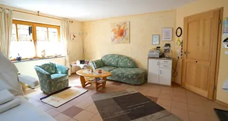 von_poll_real_estate_property_25142010_image_16