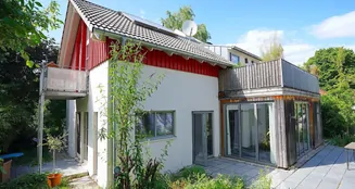 von_poll_real_estate_property_25142004_image_0