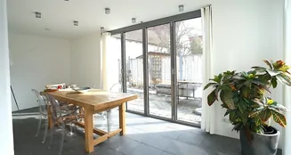 von_poll_real_estate_property_25142004_image_7