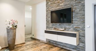 von_poll_real_estate_property_25142048_image_12