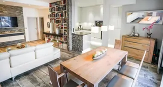 von_poll_real_estate_property_25142048_image_0