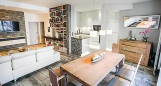 von_poll_real_estate_property_25142048_image_0