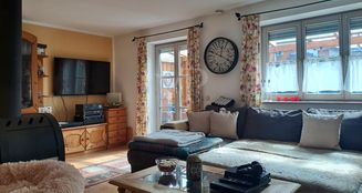 von_poll_real_estate_property_24142020_image_2