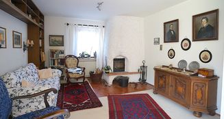 von_poll_real_estate_property_25142009_image_12