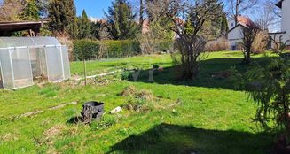 von_poll_real_estate_property_25142014_image_6