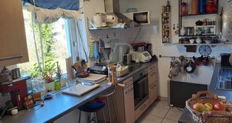 von_poll_real_estate_property_25142014_image_14
