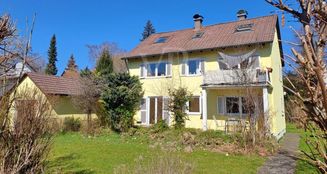 von_poll_real_estate_property_25142014_image_0