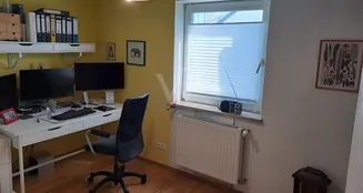 von_poll_real_estate_property_25142014_image_17