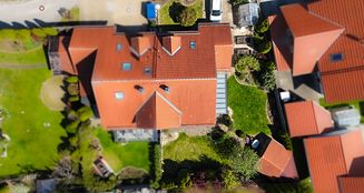 von_poll_real_estate_property_25142017_image_3