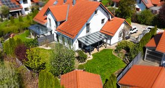 von_poll_real_estate_property_25142017_image_4