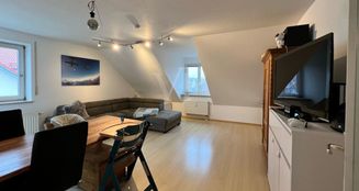 von_poll_real_estate_property_25142018_image_7