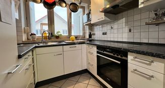 von_poll_real_estate_property_25142018_image_9
