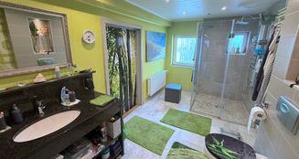 von_poll_real_estate_property_25142019_image_5