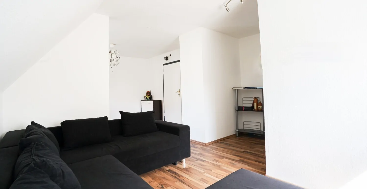 Wohnzimmer 2. OG (3)