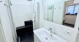 von_poll_real_estate_property_25142027_image_7