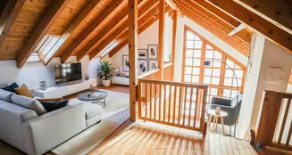 von_poll_real_estate_property_25142021_image_7