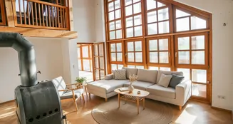 von_poll_real_estate_property_25142021_image_12