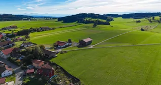 von_poll_real_estate_property_25142021_image_3