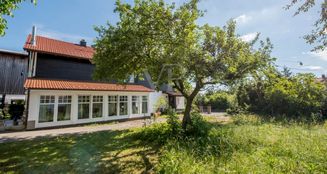 von_poll_real_estate_property_25142030_image_1